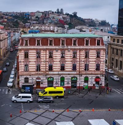 Valparaiso Hotel | Hotel Reina Victoria Valparaíso