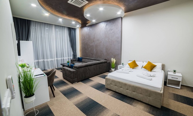Bijeljina Hotel | Hotel River