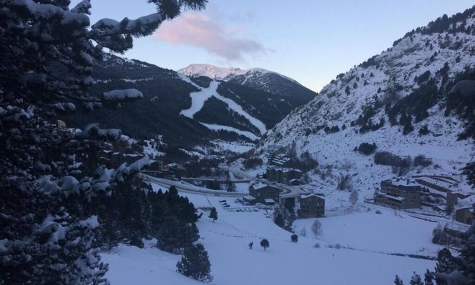Incles Hotel | Hotel Roc de St Miquel