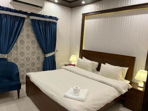 D.H.A. Casa | Hotel Rose Palace