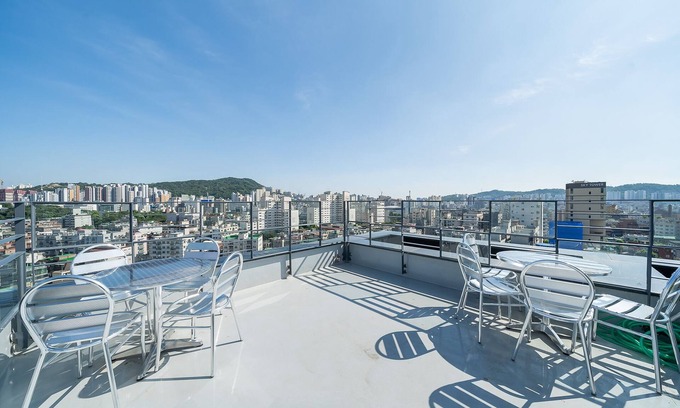 Nokbeon-dong Hotel | Hotel RU136