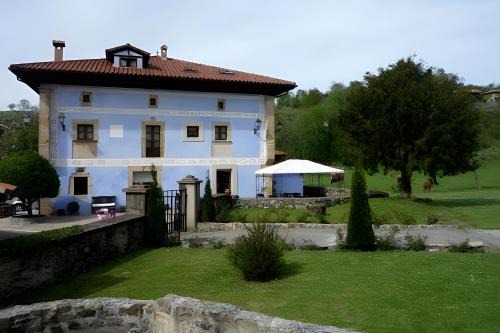 Santianes de Ola Cama Y Desayuno | Hotel Rural Sucuevas