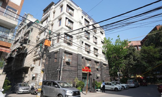 New Delhi Hotel | Hotel S & B East Inn - Patel Nagar