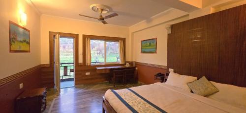 Sidhpur Casa | Hotel Samdupling Himalayan Brothers