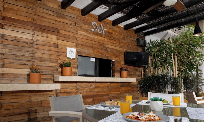 Centro de Cabo San Lucas Hotel | Hotel Santa Fe by Villa Group