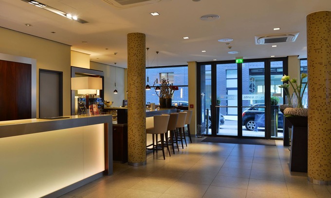 Altstadt-Nord Hotel | Hotel Santo