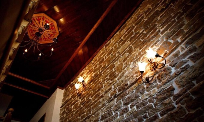Gjirokaster Hotel | Hotel Sarajet 1821