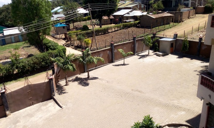 Webuye Cama Y Desayuno | hotel satelite view