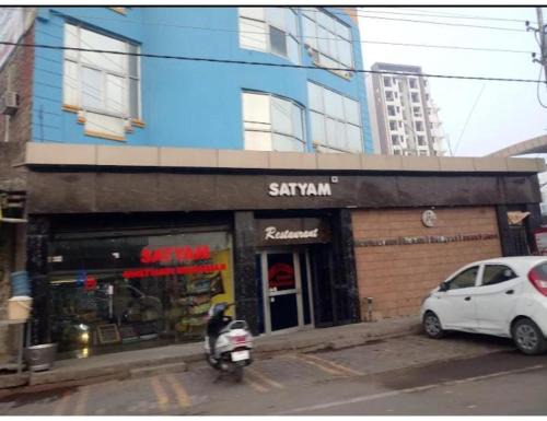Kalyanpur Casa | Hotel Satyam, Kanpur