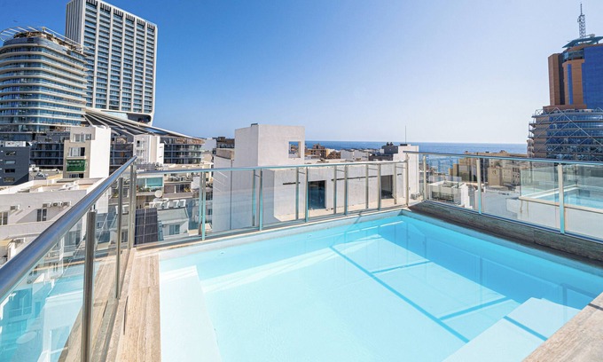 Paceville Hotel | Hotel Scirocco St. Julian's, Affiliated by Meliá