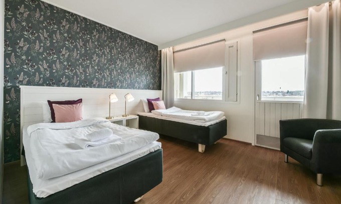 Ekenaes Hotel | Hotel Sea Front