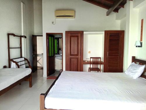 Thiranagama Hotel | Hotel Seethani