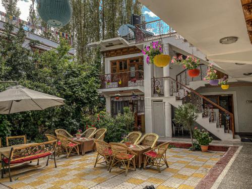 Leh Hotel | Hotel shaynam