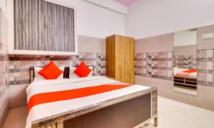 Allahabad Casa | Hotel Shree Urmila, Prayagraj