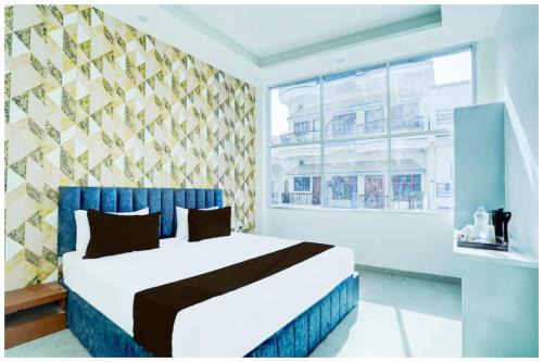 Varanasi Casa | Hotel Siꓓꓓhi Vinayaka Inn Varanshi - Near Kashi Vishwanath Temple and Ganga Ghat with Fully Air Conditioned -Wi-fi #Restaurant #Parking - A Luxury Hotel In Varanasi