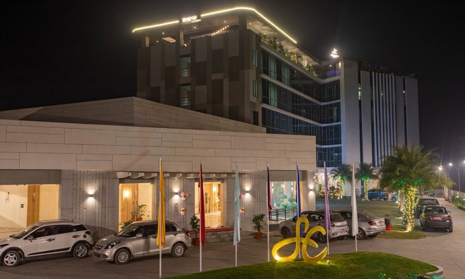 Bharatpur Hotel | Hotel Siraichuli