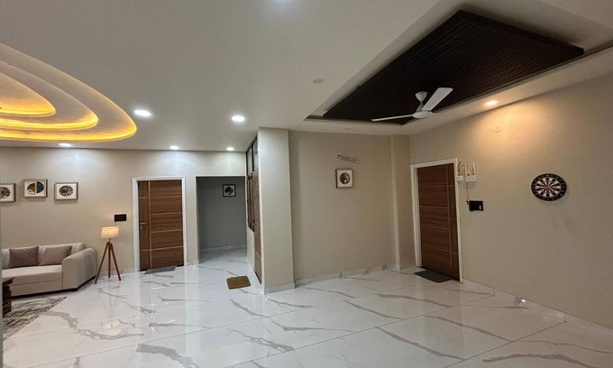 Sanganer Hotel | Hotel Sky MMD