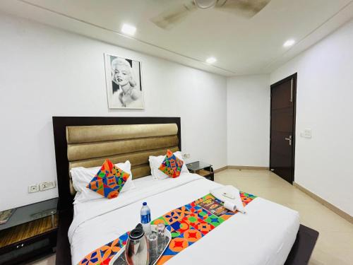 Malviya Nagar Cama Y Desayuno | Hotel Smart Stay -Malviya Nagar Metro