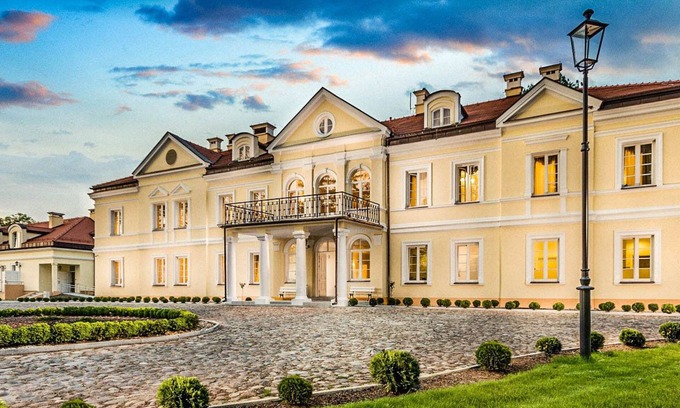 Sobienie Jeziory Hotel | Hotel Sobienie Krolewskie