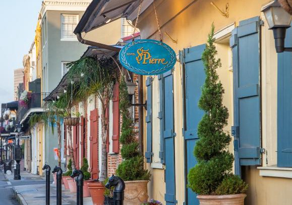 French Quarter Hotel | Hotel St. Pierre French Quarter