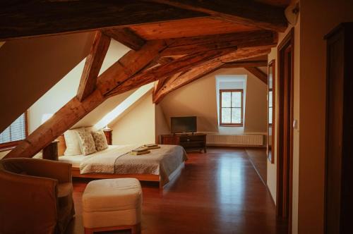 Loket Casa | Hotel Stein Elbogen