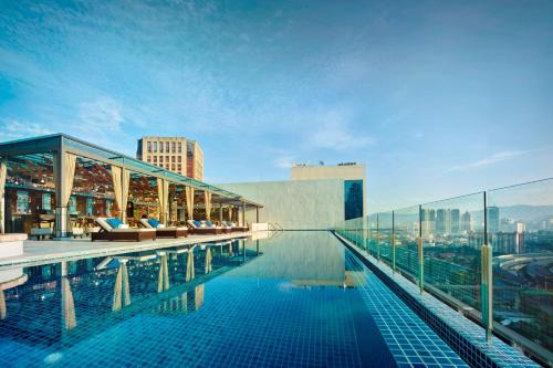 Kuala Lumpur City Centre Hotel | Hotel Stripes Kuala Lumpur, Autograph Collection