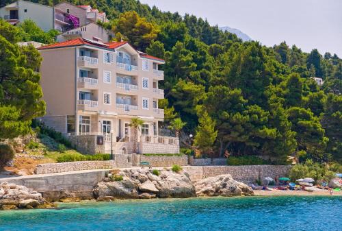 Brela Hotel | Hotel Sunceva Postelja Brela