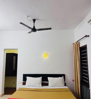 Thiruvananthapuram Hotel | Hotel Sunday - Townhouse Club Airport Trivandrum