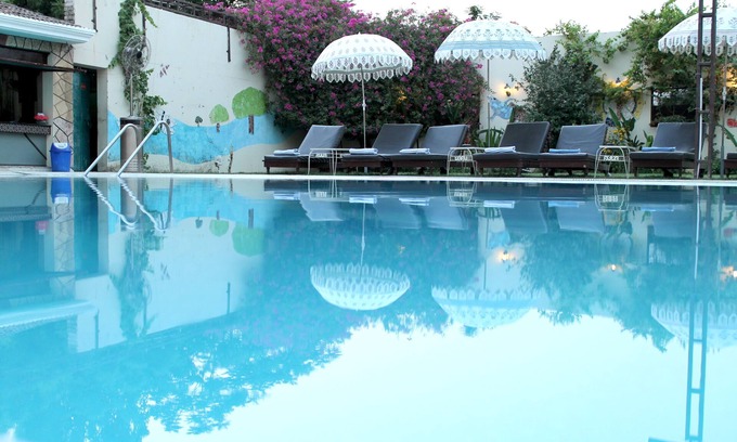 Varanasi Hotel | Hotel Surya