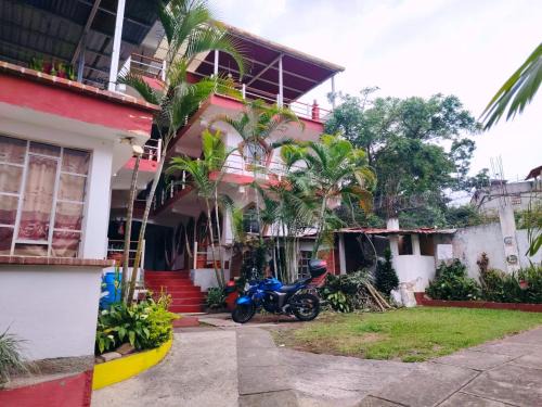 San Pedro La Laguna Hotel | Hotel Tepepul Kaan
