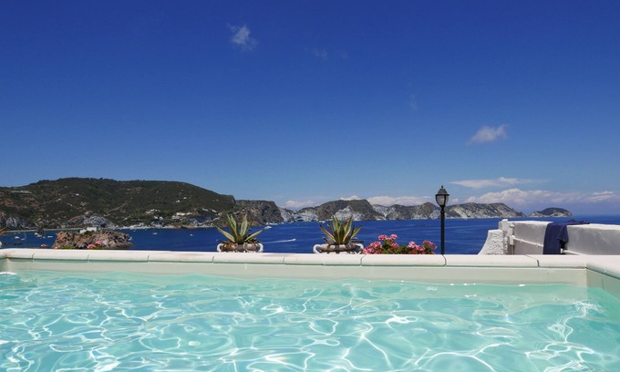 Ponza Hotel | Hotel Torre dei Borboni