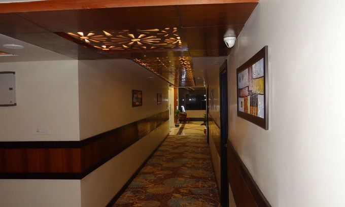 Varanasi Hotel | Hotel Tridev