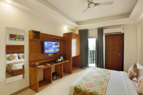 Tughlakabad Hotel | Hotel Triton Grand