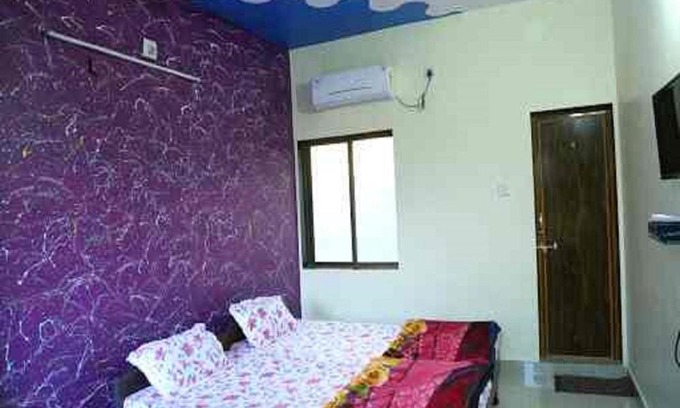 Gujarat Hotel | Hotel Triveni Darshan, Gujarat