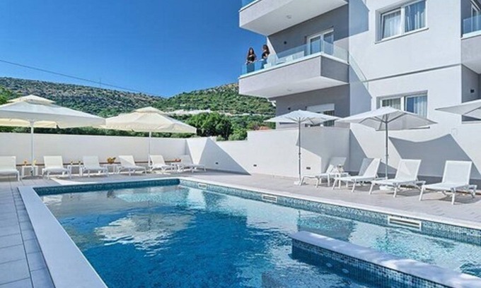 Trogir Hotel | Hotel Trogirski Dvori