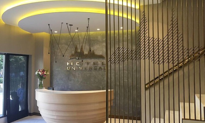 Centro de Santiago de Compostela Hotel | Hotel Universal