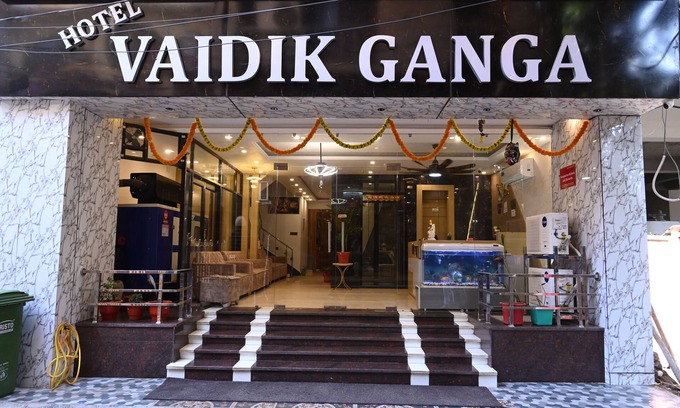 Rishikesh Hotel | HOTEL VAIDIK GANGA