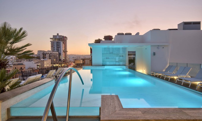 Paceville Hotel | Hotel Valentina