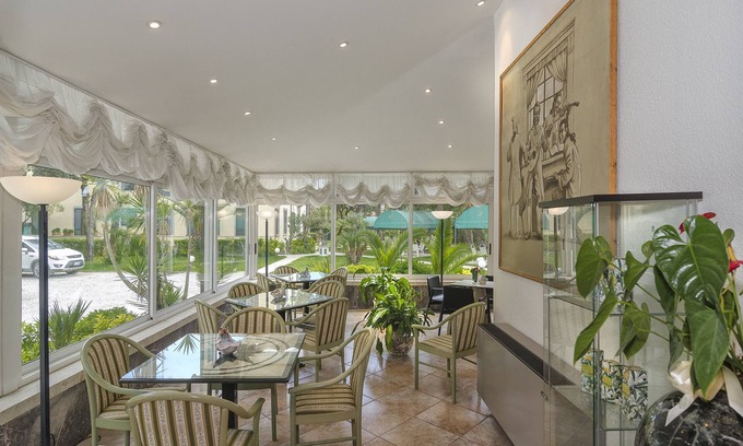 Marina di Pietrasanta Hotel | Hotel Verdemare