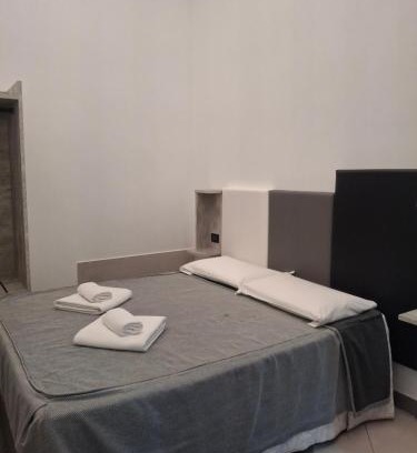 Rione XVIII Castro Pretorio Hotel | Hotel Viennese
