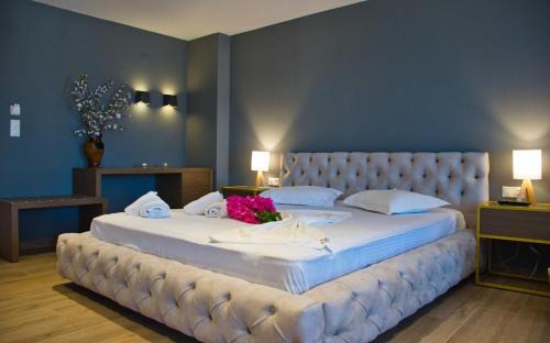 Sarti Hotel | Hotel Viky