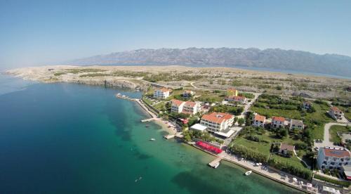 Rtina Hotel | Hotel Vila 4m