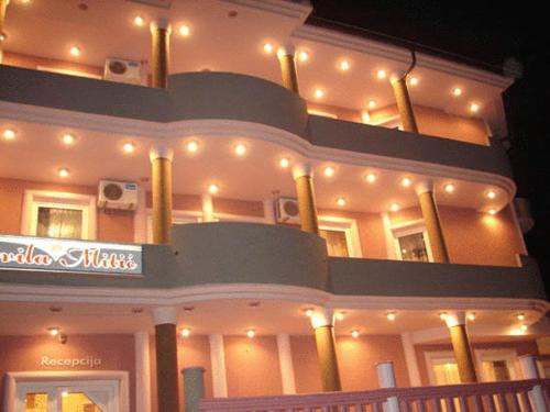 Leskovac Casa | HOTEL VILA MITIC LUXX SPA centar