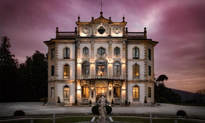 Varano Borghi Hotel | Hotel Villa Borghi