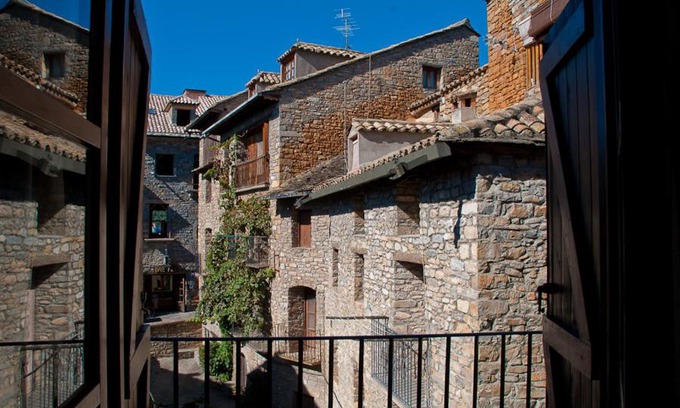 Ainsa Hotel | Hotel Villa Románica