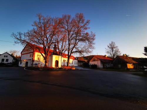 Beroun District Casa | Hotel Vinařice Česky kras