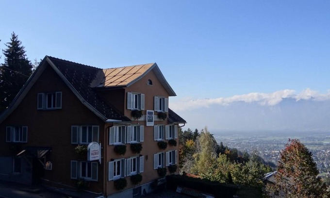 Zwischenwasser Cama Y Desayuno | Hotel Waldrast B&B