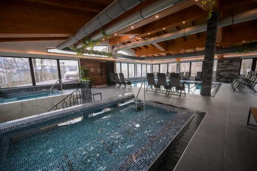 Viseu de Sus Hotel | Hotel Yara