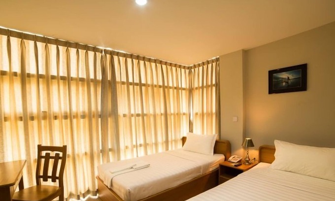 Tamwe Township Hotel | Hotel YNO