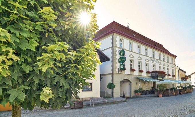 Lam Hotel | Hotel zur Post